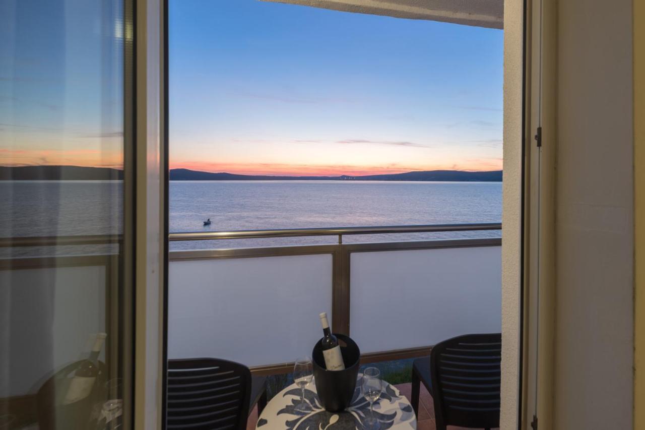 Hotel Rooms Roccia Novigrad  Esterno foto