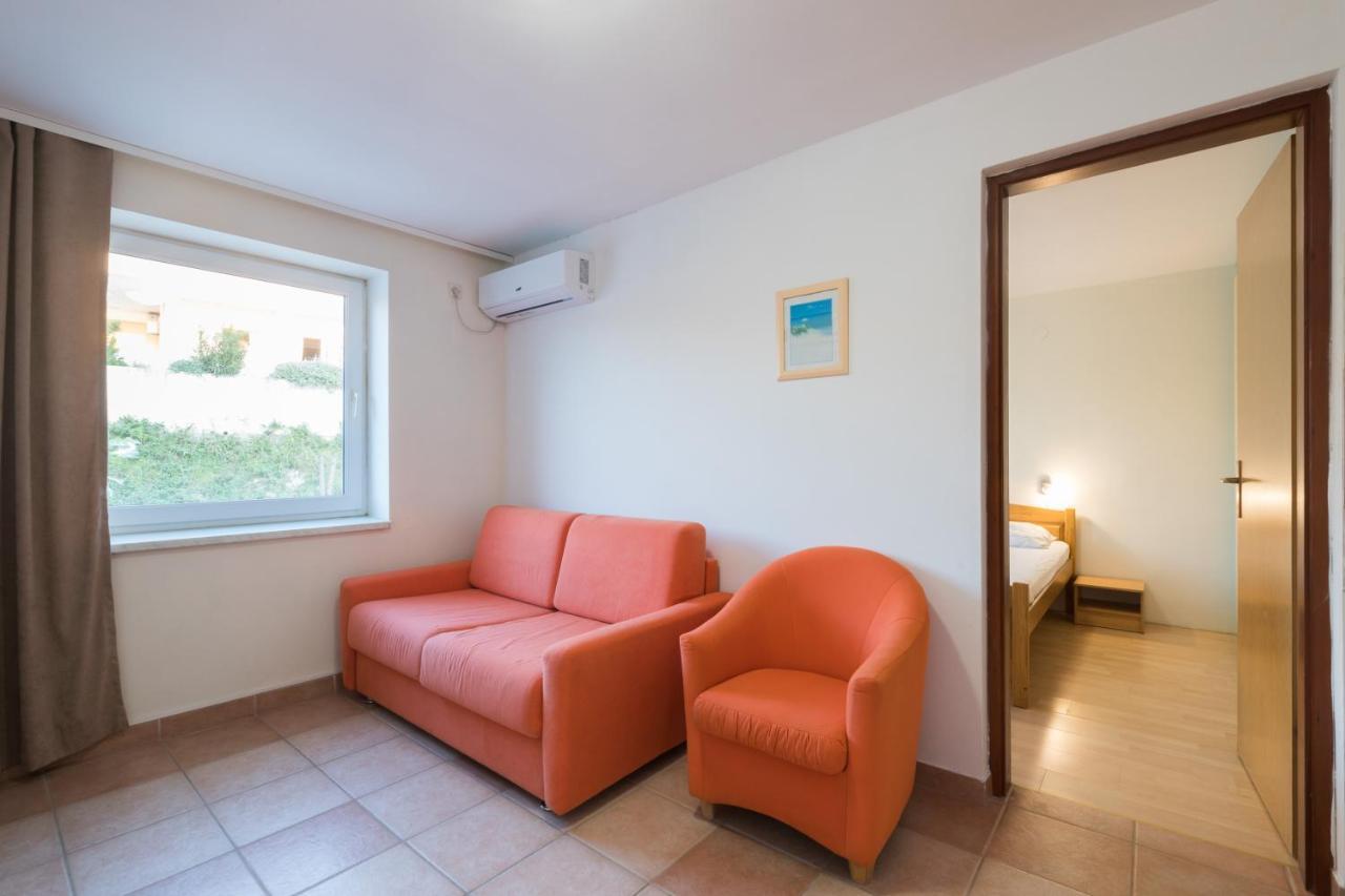 Hotel Rooms Roccia Novigrad  Esterno foto
