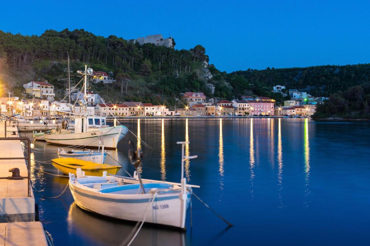 Hotel Rooms Roccia Novigrad  Esterno foto