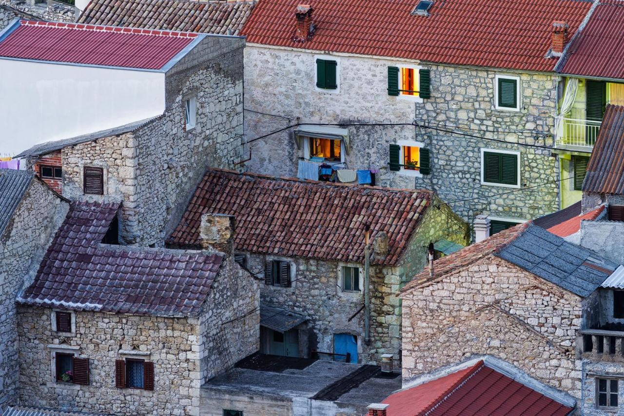 Hotel Rooms Roccia Novigrad  Esterno foto
