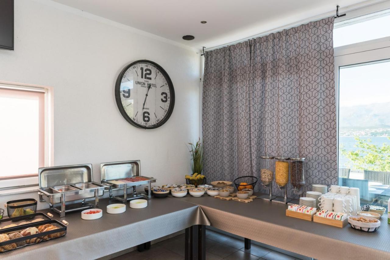 Hotel Rooms Roccia Novigrad  Esterno foto